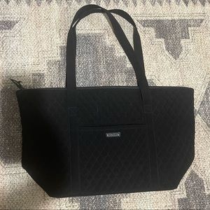 Vera Bradley overnight / travel bag